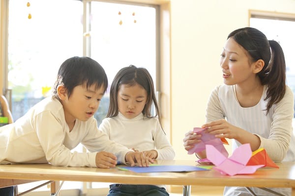 学習塾、幼稚園、保育園